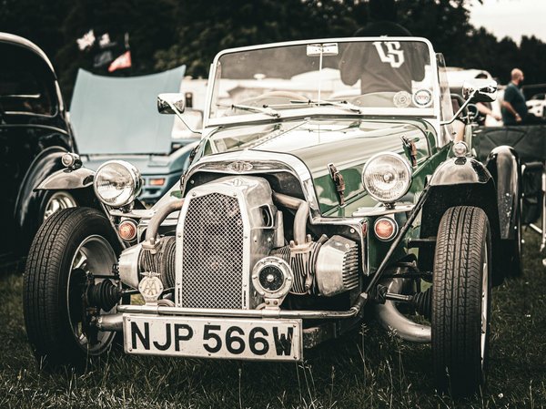 Comment changer facilement les pièces détachées de sa voiture soi-même : Guide complet et astuces expert